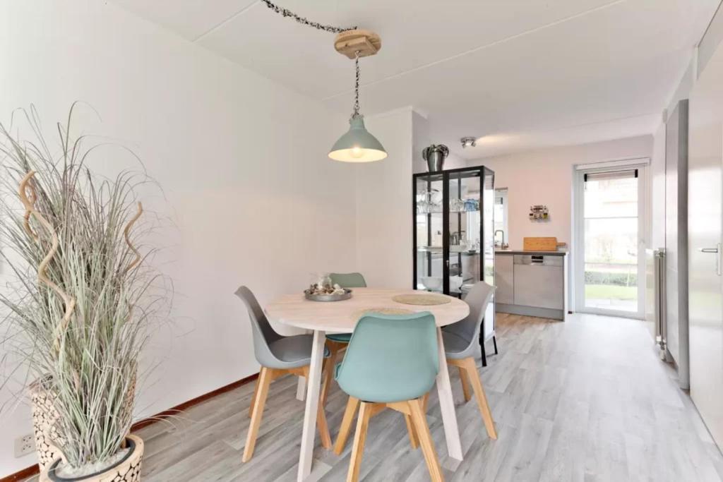 Vakantiehuis Met Luxe Tuin Dichtbij Het Strand Kamperland Zewnętrze zdjęcie