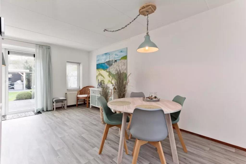 Vakantiehuis Met Luxe Tuin Dichtbij Het Strand Kamperland Zewnętrze zdjęcie
