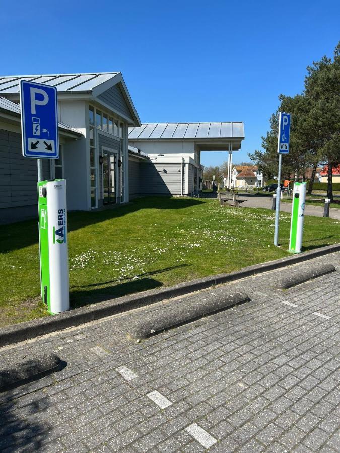 Vakantiehuis Met Luxe Tuin Dichtbij Het Strand Kamperland Zewnętrze zdjęcie